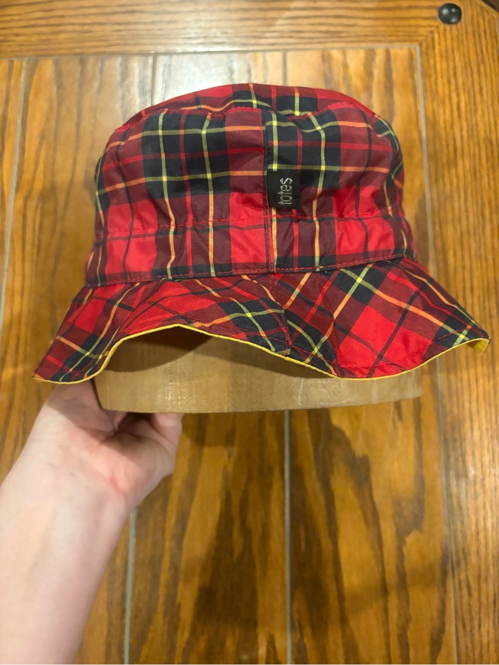totes Red Plaid Bucket Hat with Yellow Trim